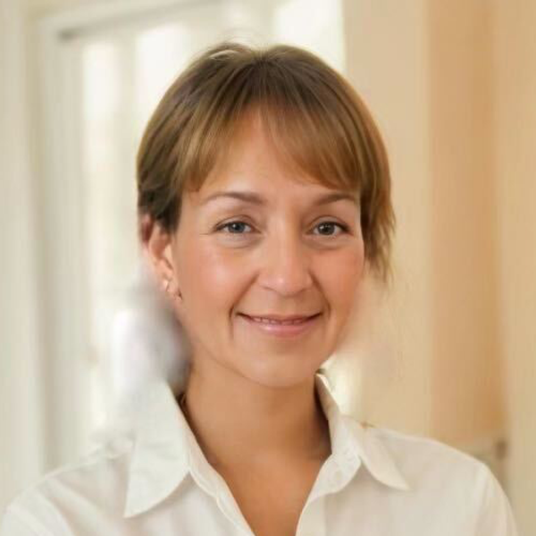 Carol Smeja